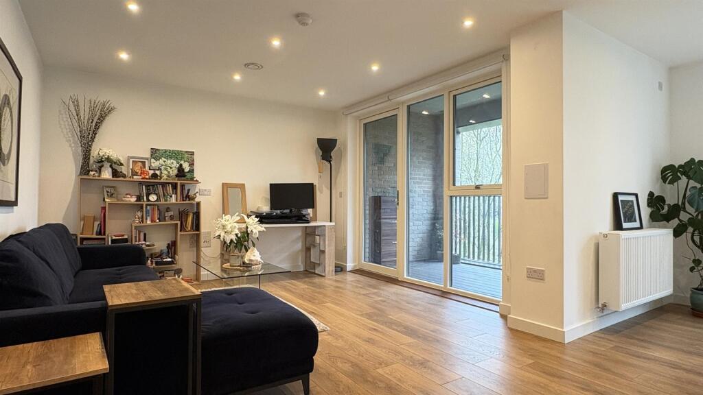 Main image of property: Mahindra Way, Beckton E6