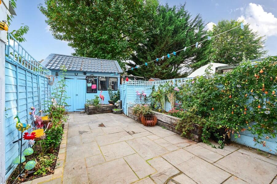 House in Twickenham - View 4
