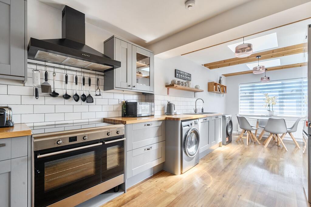 House in Havant, Emsworth - More