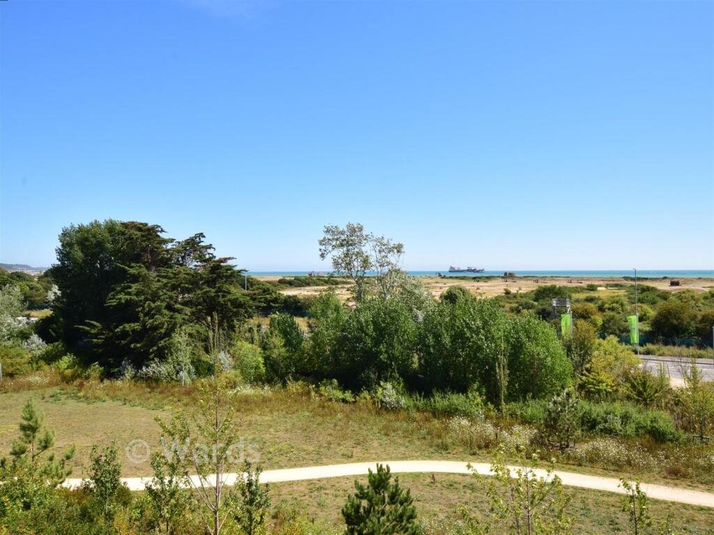 Quarry Way, Hythe, Kent photo 3