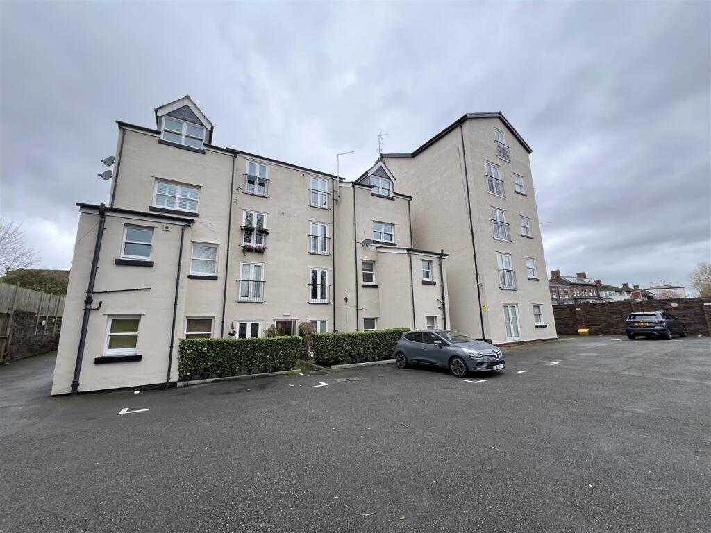 Property photo 8