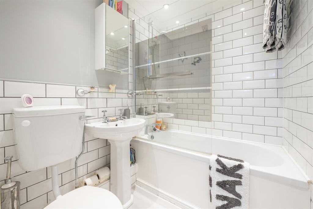 Additional image 6 of North Orbital Road, St. Albans