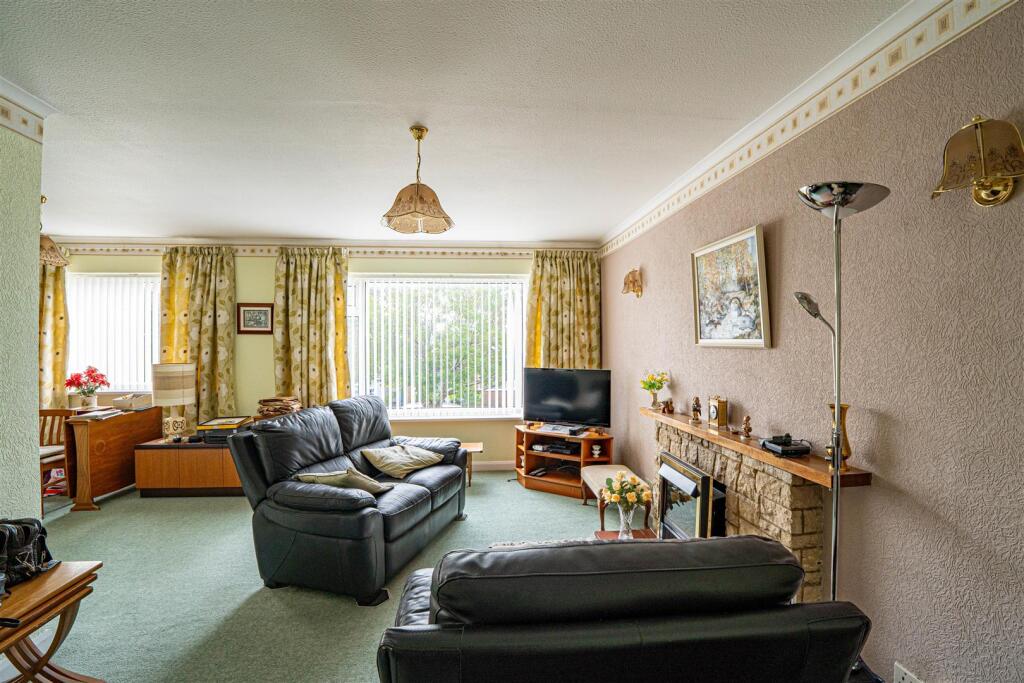 House in Tonbridge - View 4
