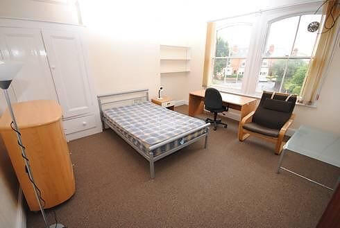 House in Leicester - View 3