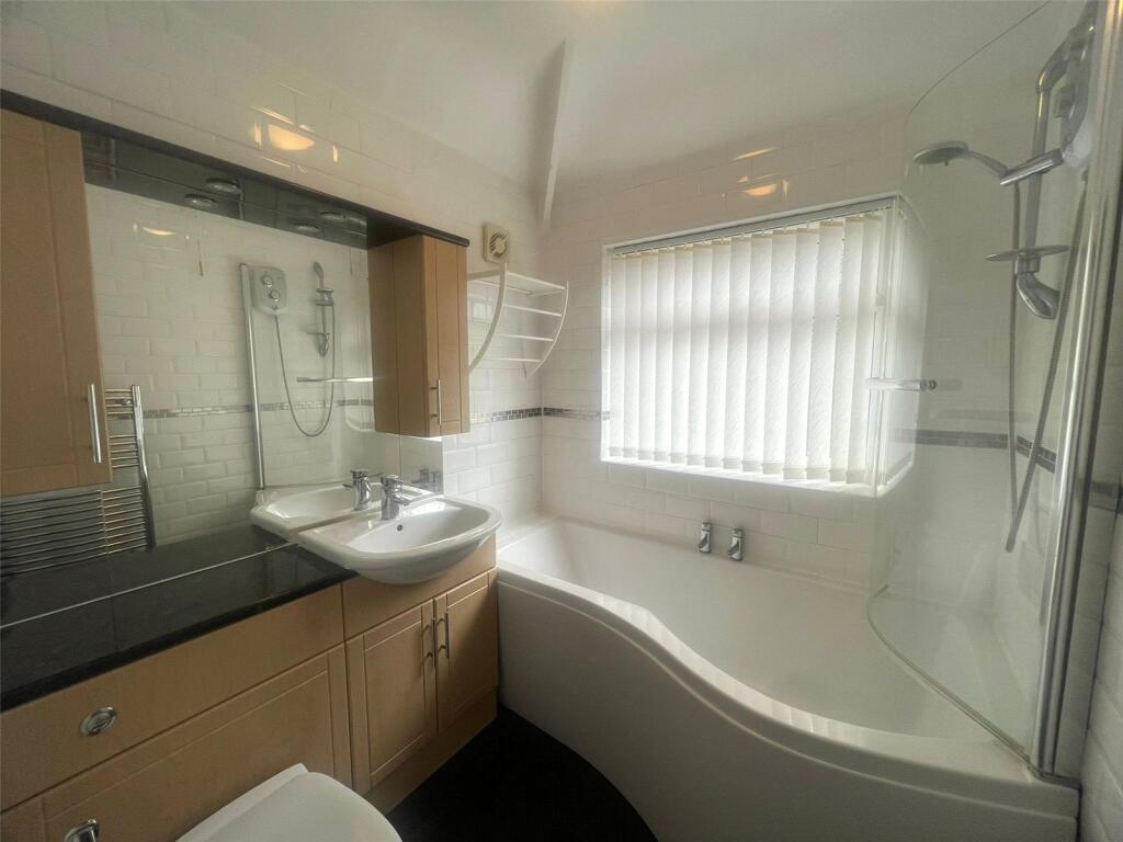 Additional image 5 of Chamberlain Crescent, Solihull, West Midlands, B90