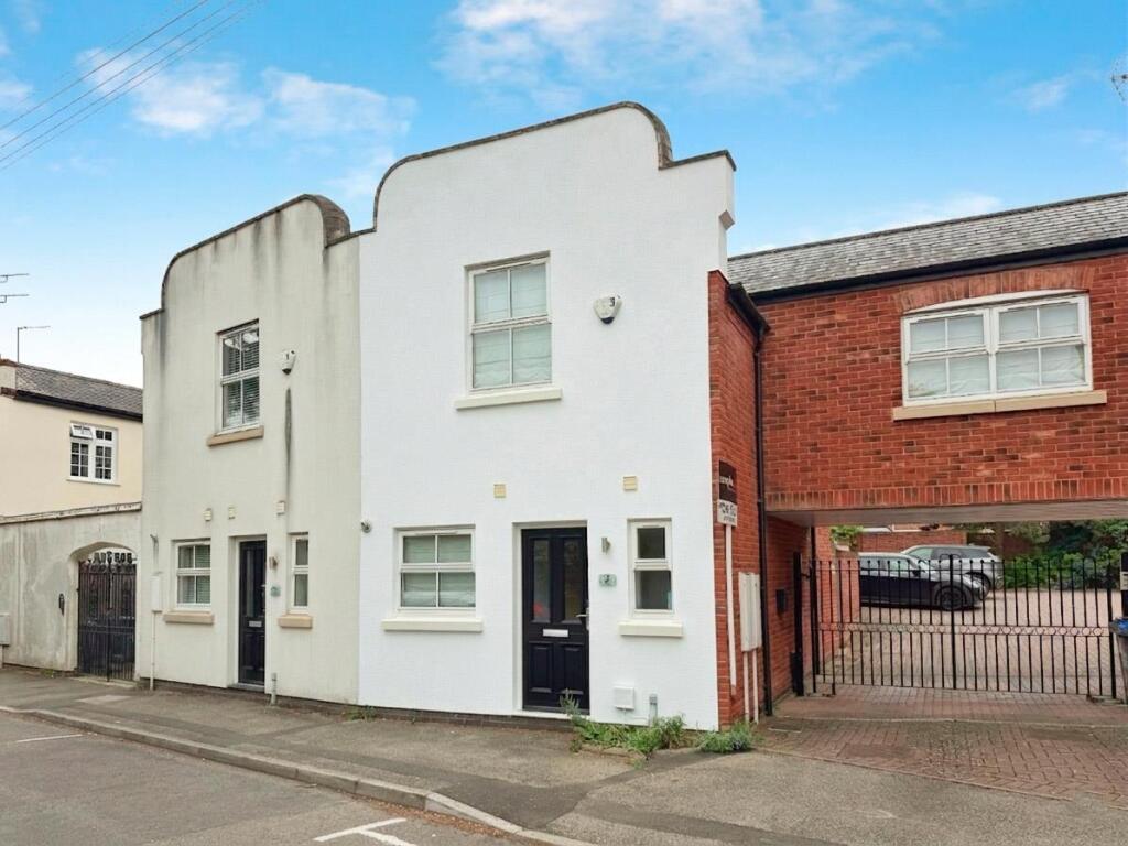 Main image of property: Milverton Crescent West, Leamington Spa