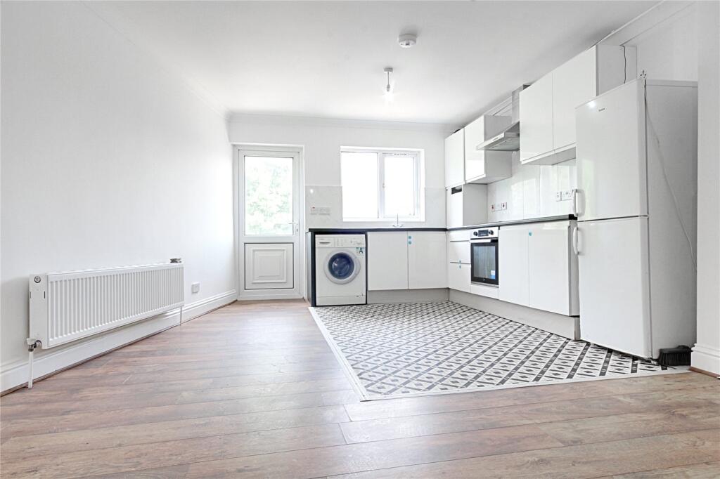 Main image of property: Bowes Road, London, N11