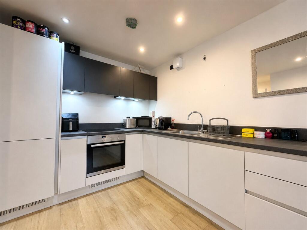 Apartment in Bournemouth - View 4