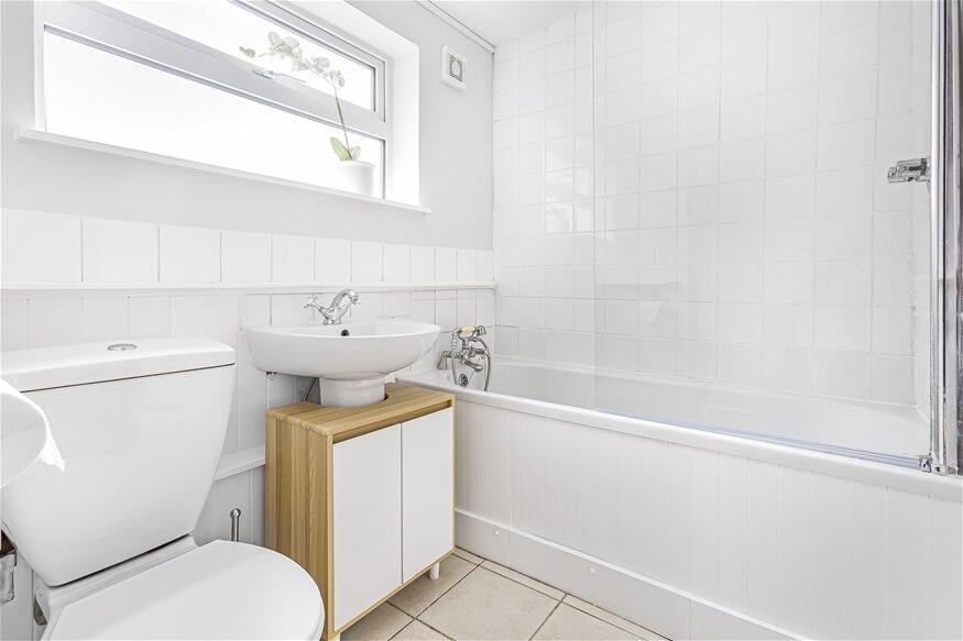 Additional image 9 of Cravells Road, Harpenden, AL5