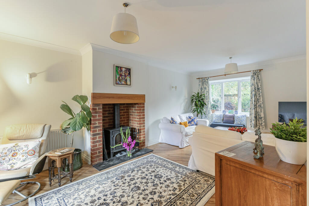 House in Salisbury - View 3