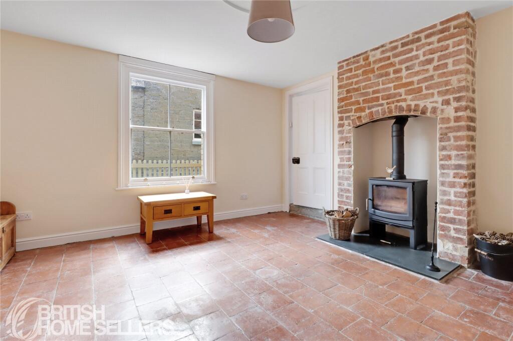 House in Knighton - View 5