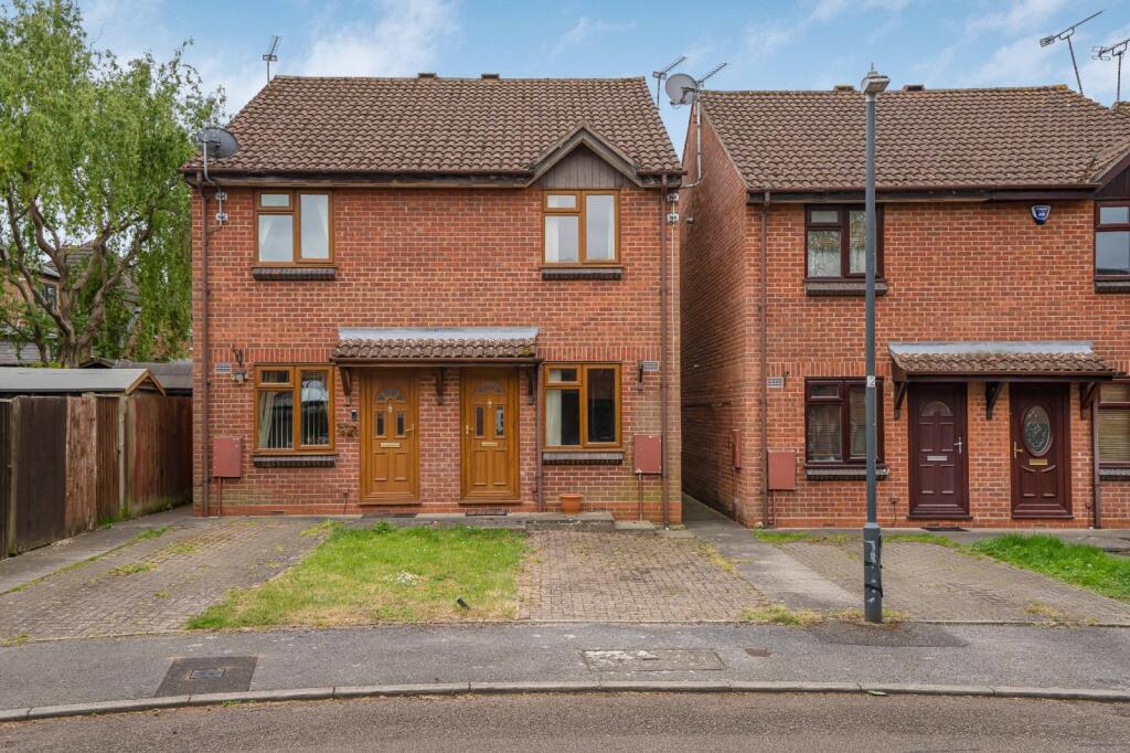 Main image of property: Hitchman Mews, Leamington Spa, Warwickshire, CV31