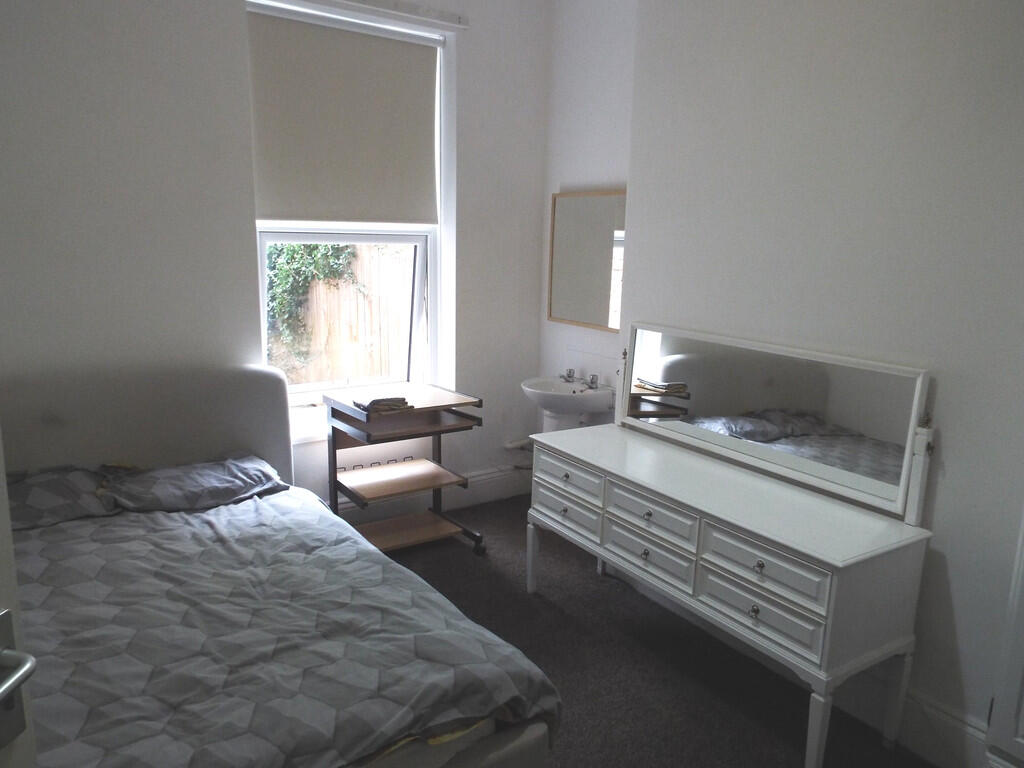 Princes Road, Hull photo 5