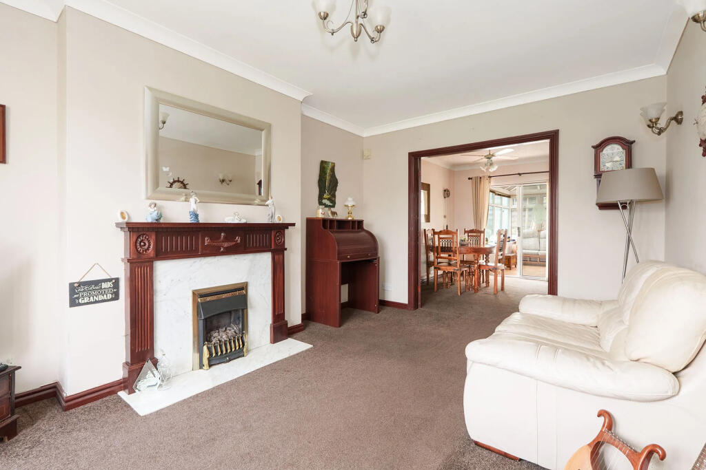 11, Manor Road, Douglas photo 3