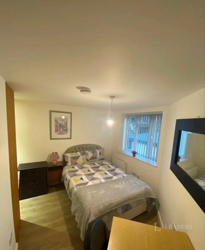 House in Cambridge - More