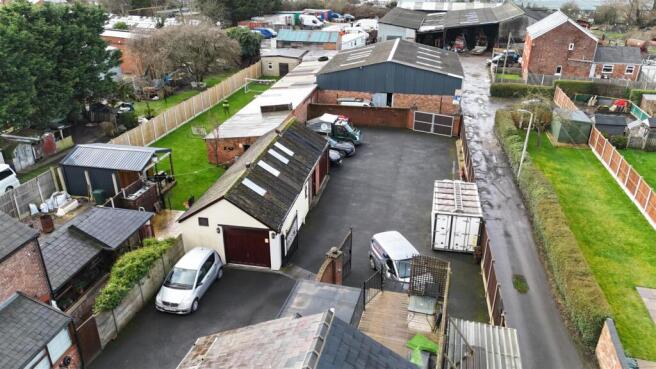 271-273 REAR CARPARK AND GARAGE