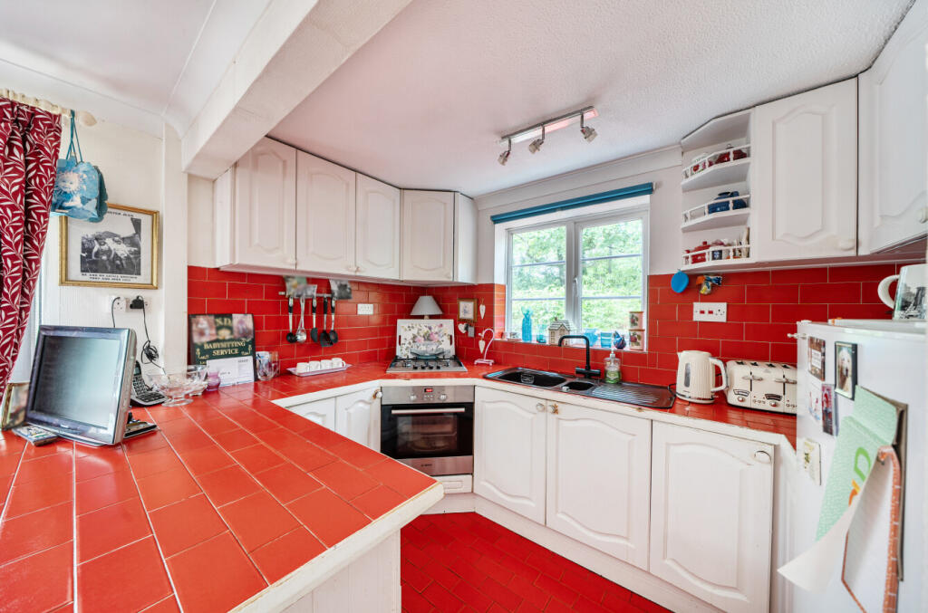 House in Southampton - View 4