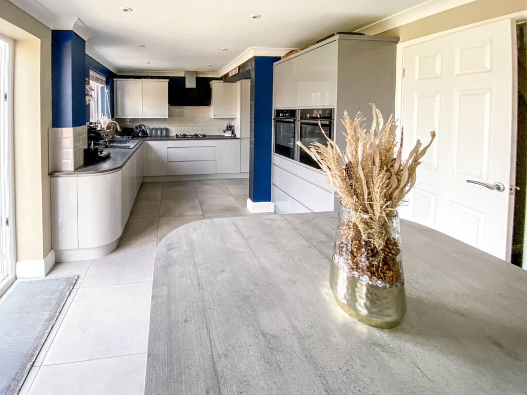 House in Nottingham - View 5