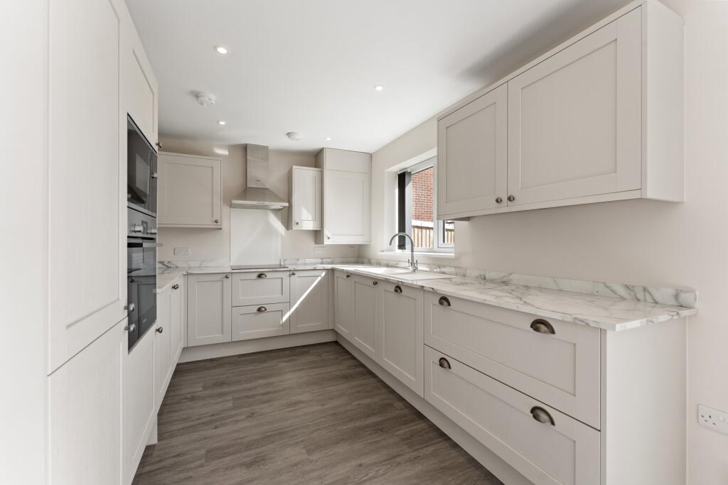 House in Tarporley, Beeston - View 5