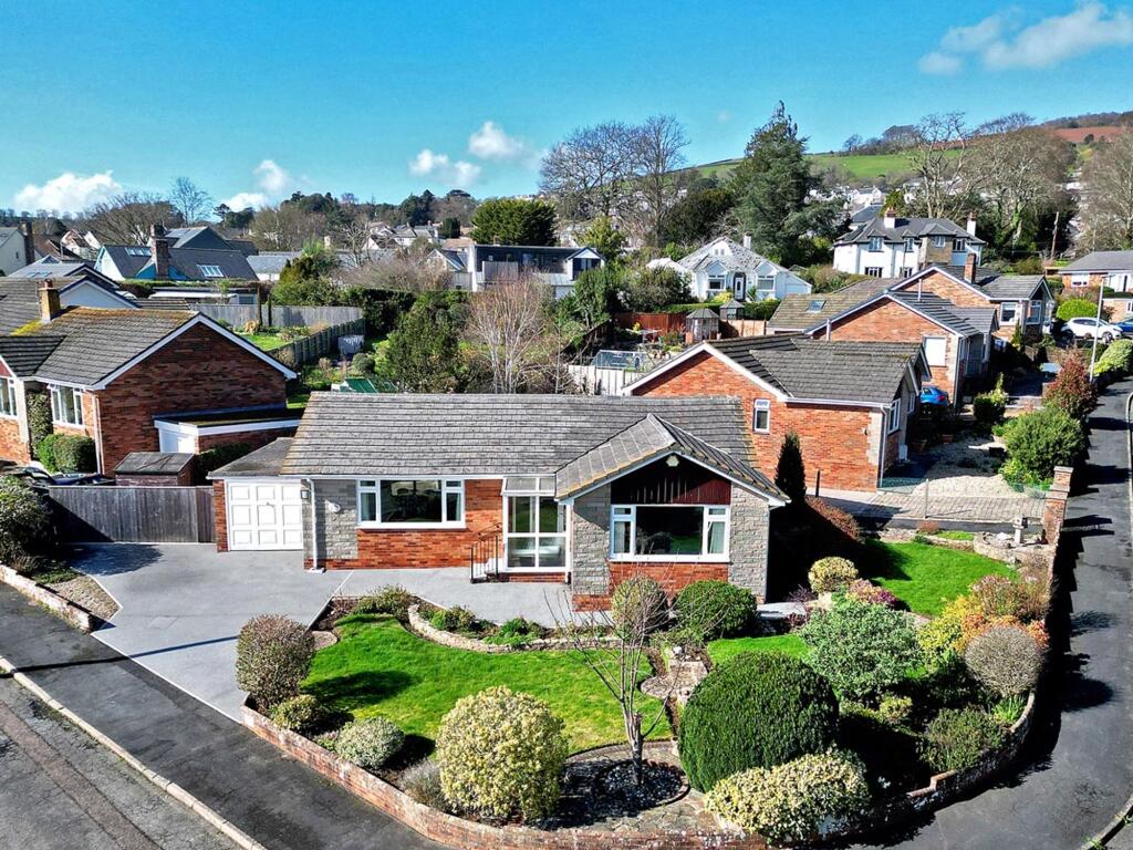 Main image of property: Stockmeadow Gardens, Bishopsteignton, TQ14