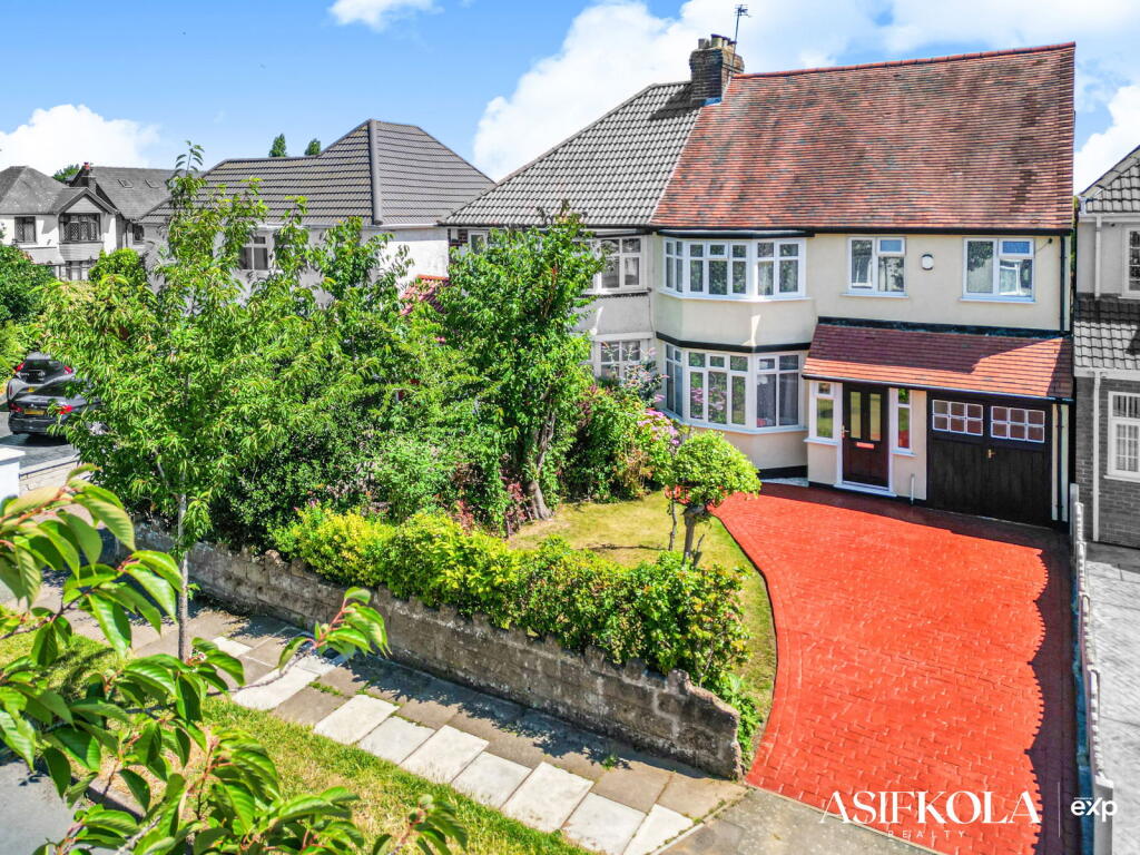 4-bed semi-detached on Jeremy Road, Goldthorn Park, Wolverhampton, WV4 5BX, £300,000