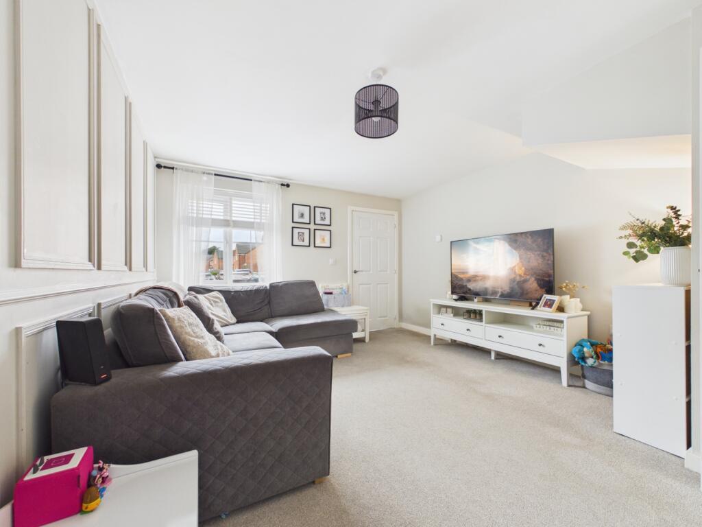 House in Wakefield - View 4