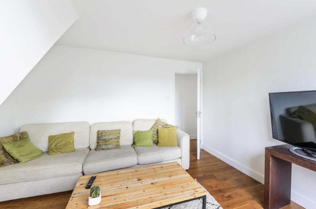 Apartment in London, Friern Barnet - View 5