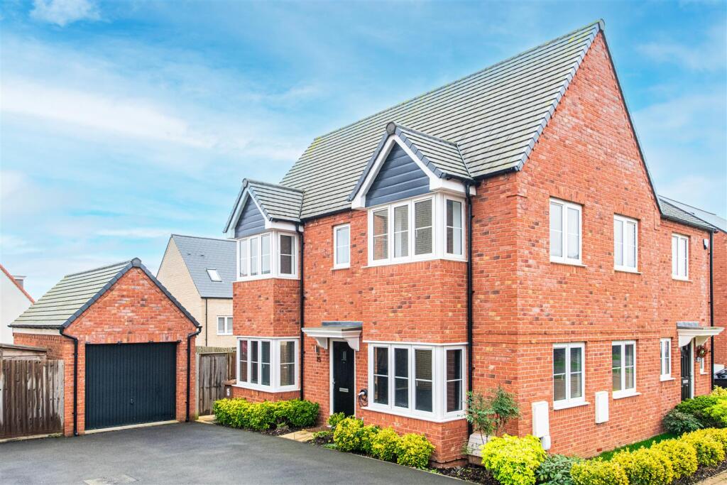 Main image of property: Lamport Way, Wellingborough