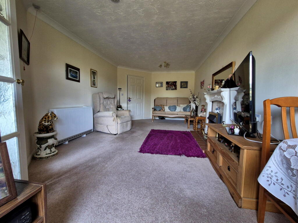 Ashill Road, Rednal, Birmingham, B45 photo 5