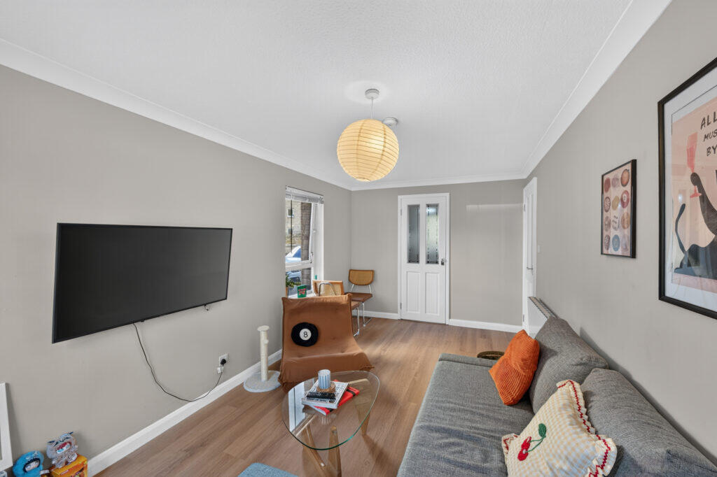 147/3 Bonnington Road, Edinburgh, EH6 5NJ photo 2