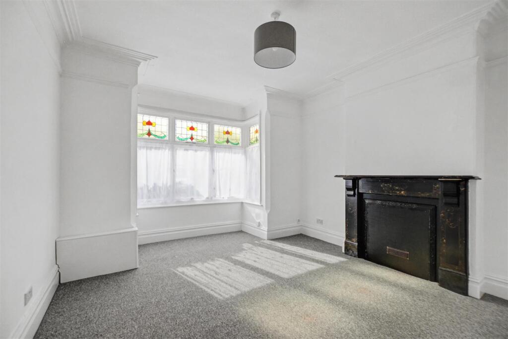 House in Nottingham, Stapleford - View 3