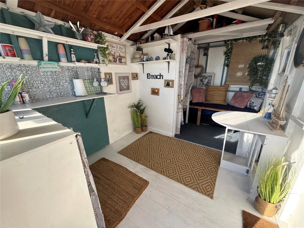 House in Havant, Sea View, South Hayling - More