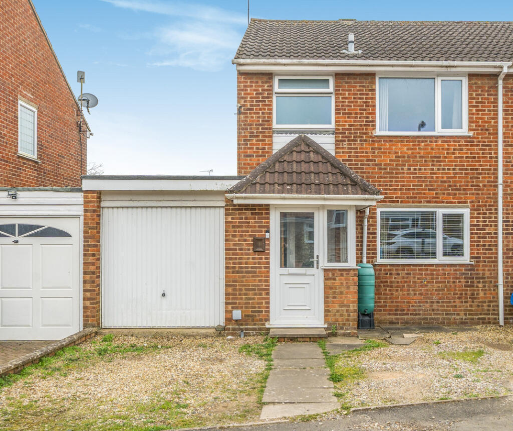 Main image of property: Oaklands, Bugbrooke Northampton, NN7