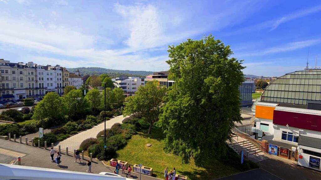 Apartment in Eastbourne, Little Chelsea, Meads - View 3