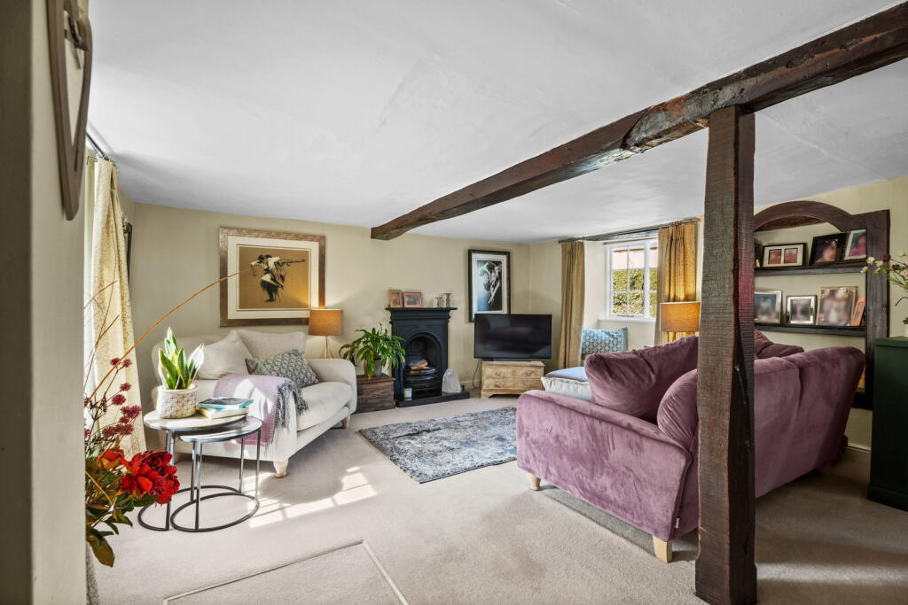 House in Newnham - View 5