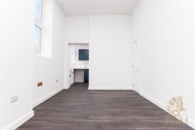 Bank Apartments Peveril St Nottingham NG7 4AH