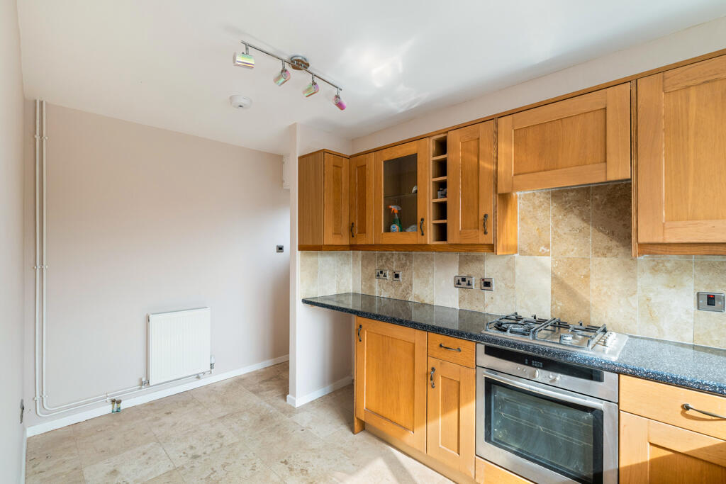 Sycamore Close, Cherry Willingham, Lincoln, Lincolnshire, LN3 4BJ photo 4