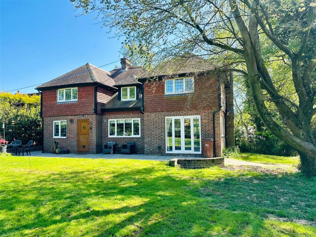 6-bed detached on Knowle Lane, Halland, Lewes, East Sussex, BN8, £875,000