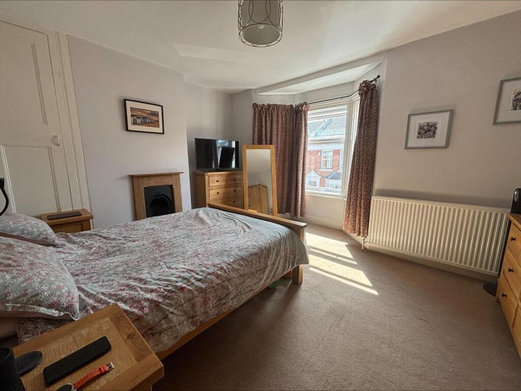 Ashburnham Road, Abington, Northampton NN1 - More