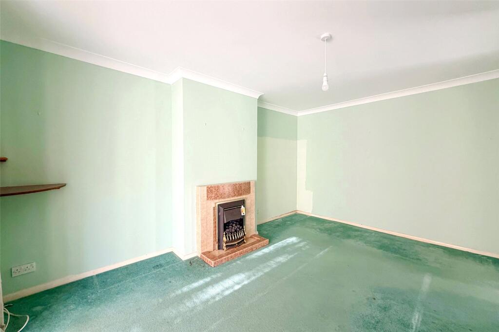 Palmer Road, Angmering, Littlehampton, West Sussex photo 4