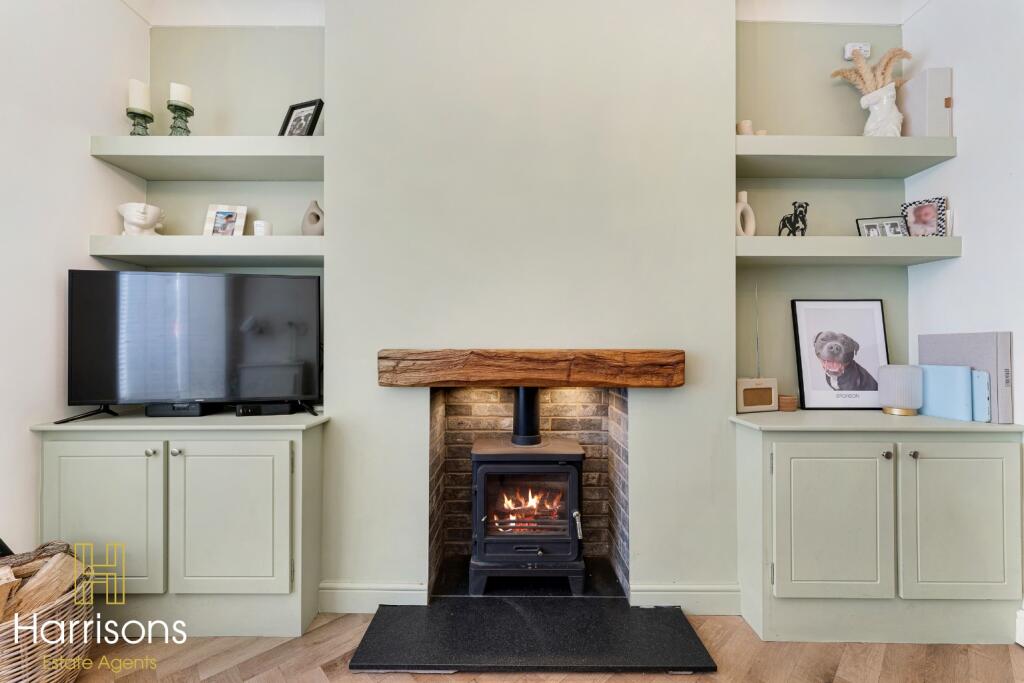 Manchester Road, BL5 photo 4