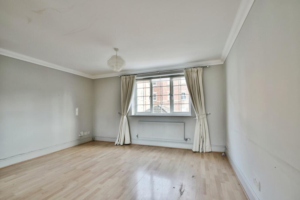 Arderne Place, Alderley Edge, Cheshire, SK9 photo 4