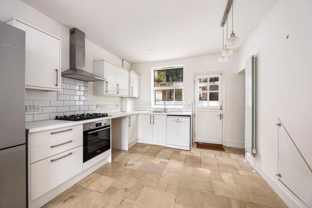 House in Brighton, Withdean - View 2