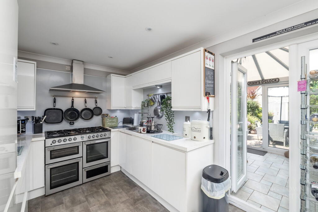 House in Plymouth, Manadon - View 4