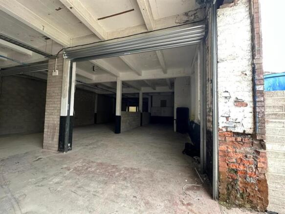 Suite 6-Entrance.jpeg