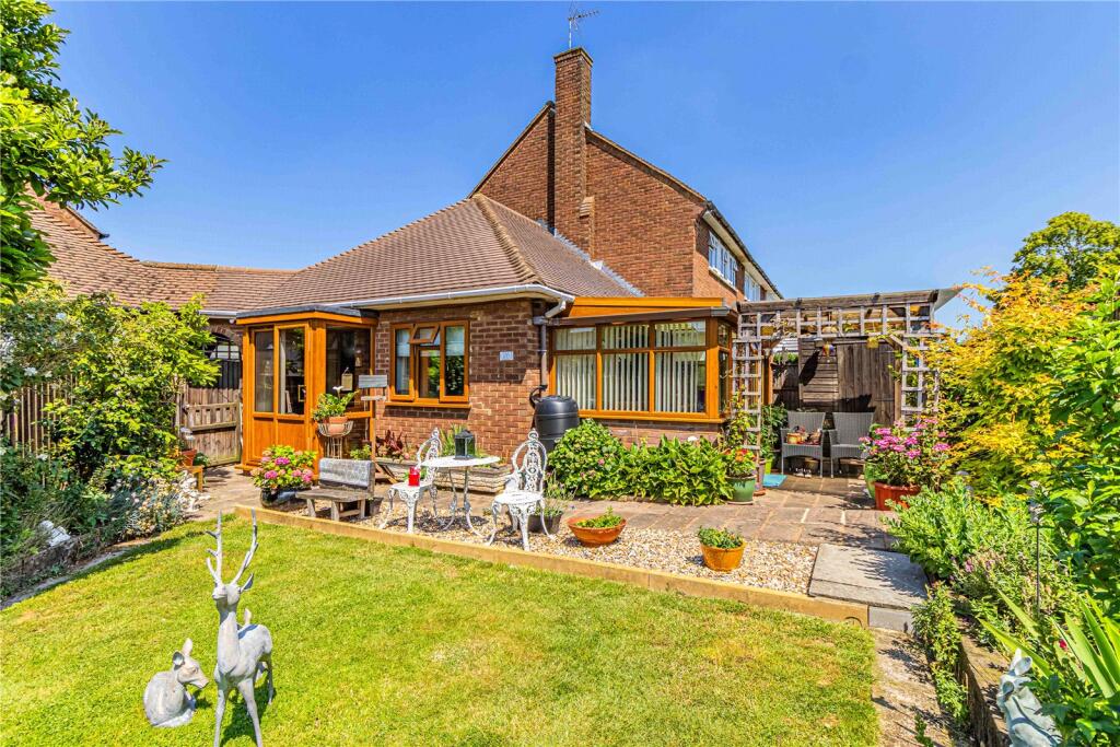Main image of property: Theobald Street, Borehamwood, Hertfordshire, WD6