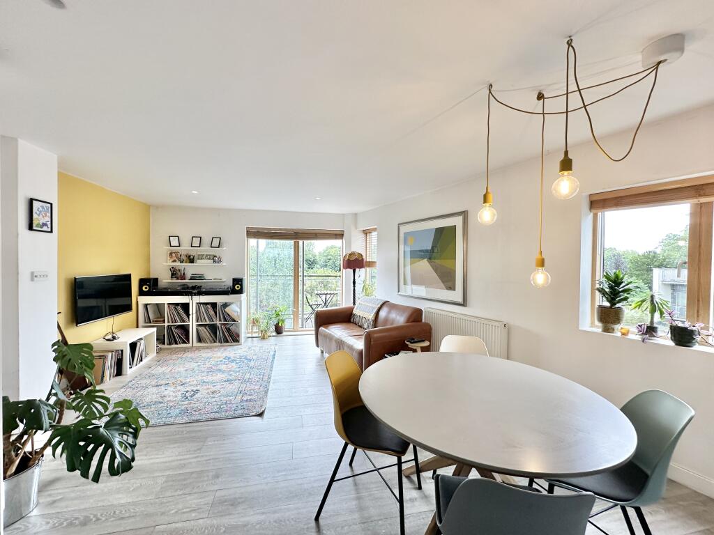 Main image of property: Barlow Moor Road, Manchester