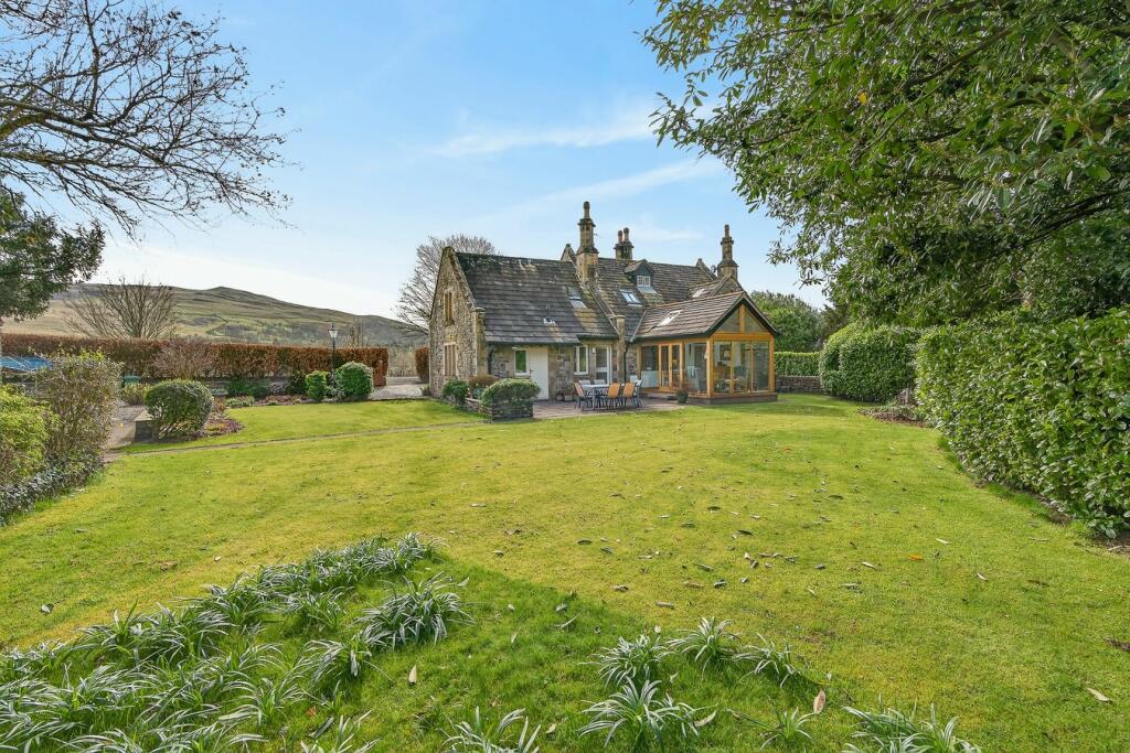 Main image of property: Ingmire Lodge, Sedbergh, LA10