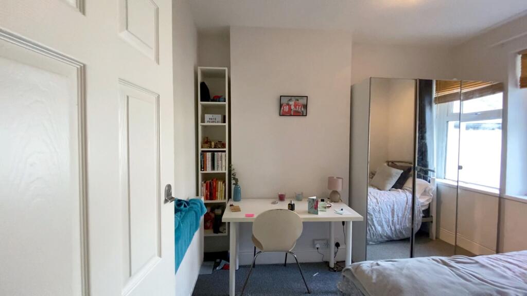 House in Cardiff, Maindy, Cathays - View 5