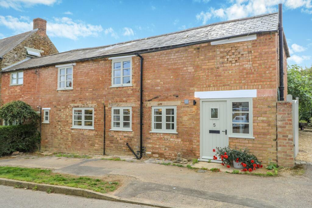 Main image of property: Hill View, Eydon, NN11